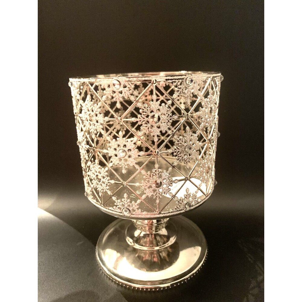 BATH & BODY WORKS HOLIDAY 2022 GEO SNOWFLAKE PEDESTAL 3-WICK CANDLE HOLDER NEW!!